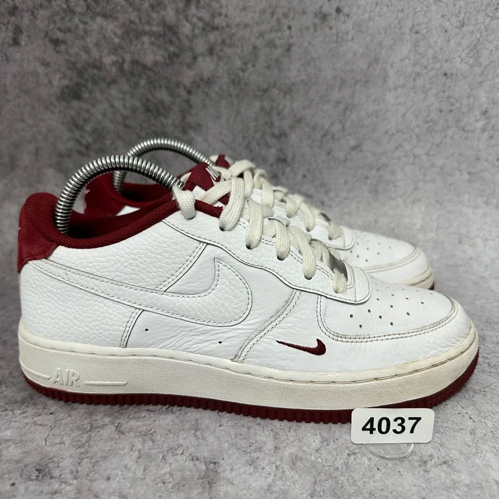 Nike Air Force 1 Low 07 LV8 Kids 6.5Y White Team Red HF0952-100 Sneakers Leather